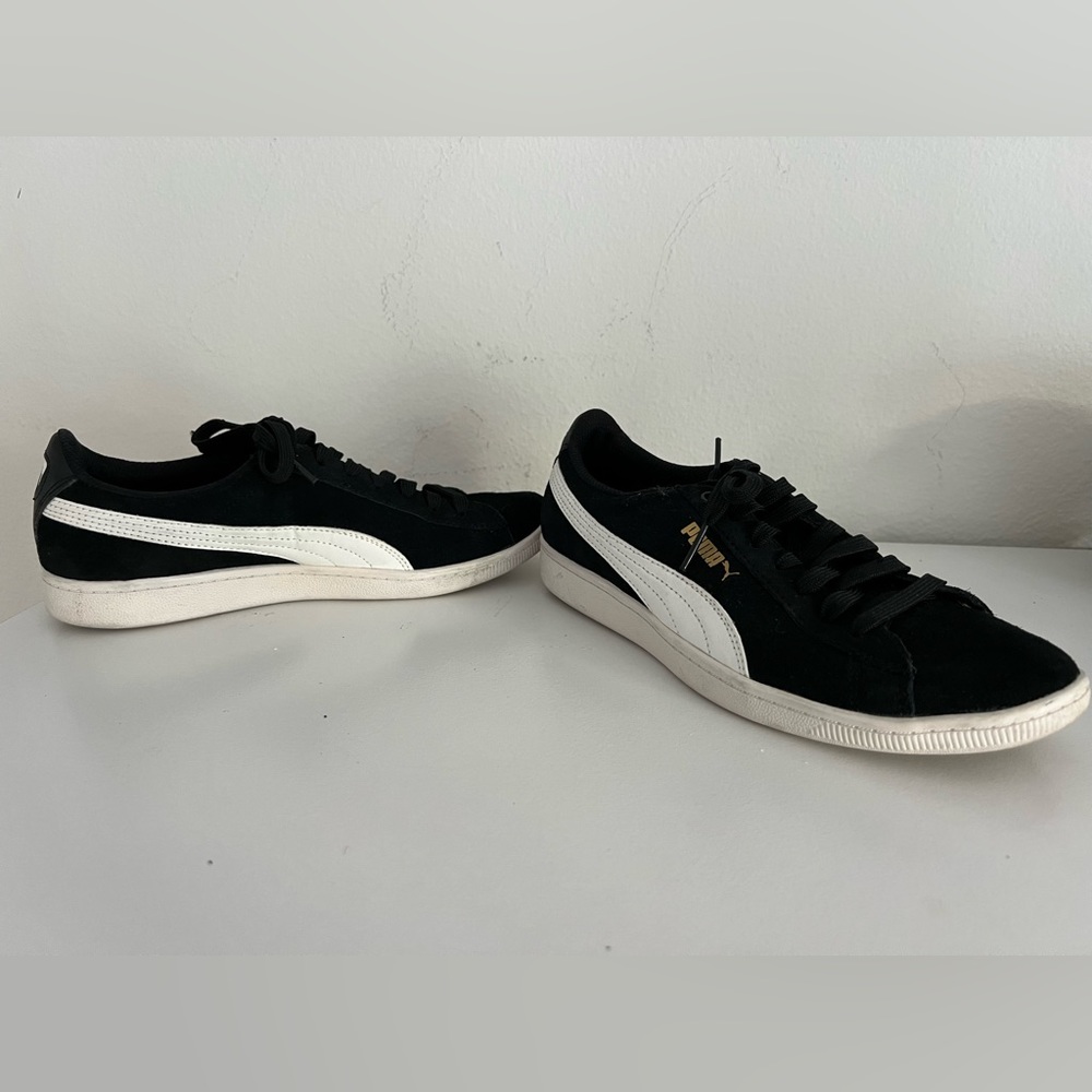 Puma Suede Sneaker Size 8